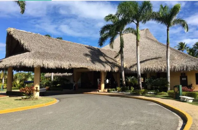Hotel Punta Cana Princess Resort Spa entrada hotel